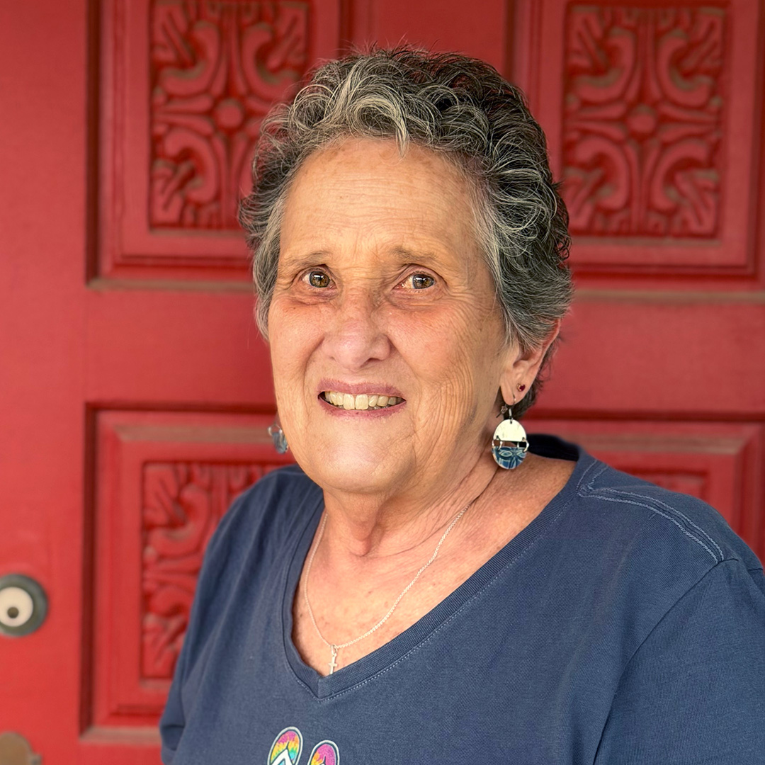 Mary MARY THOMPSON