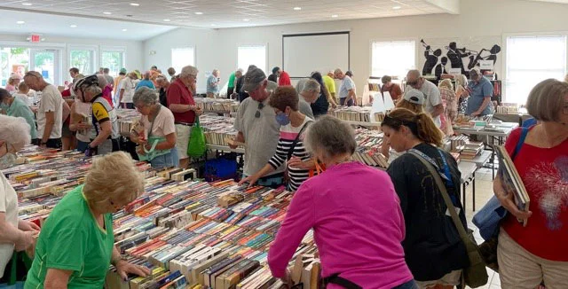 newbooksale-1.jpg.bv